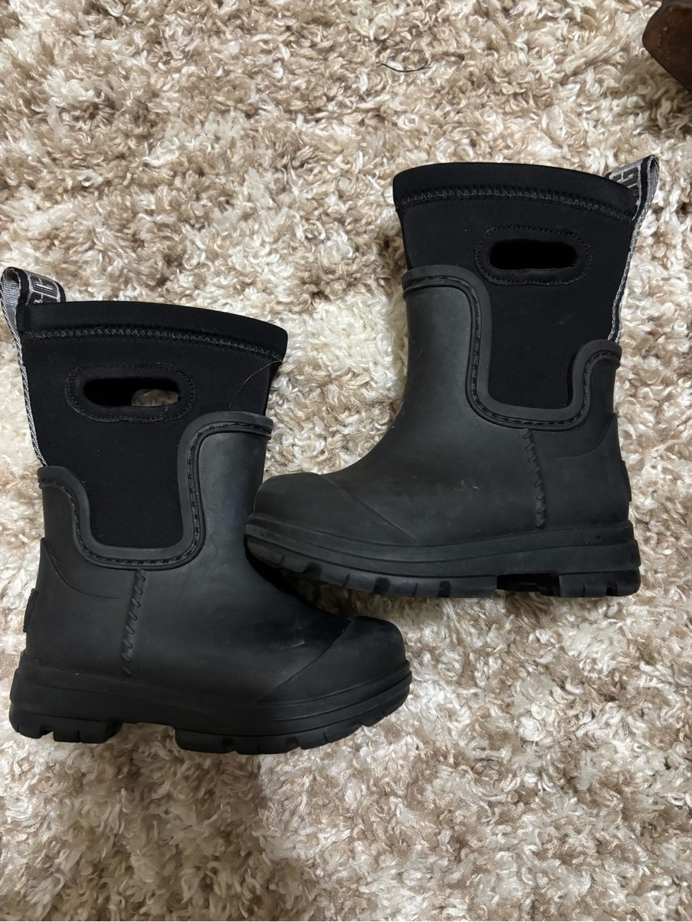 UGG Rain/Snow Boots Toddler 6c